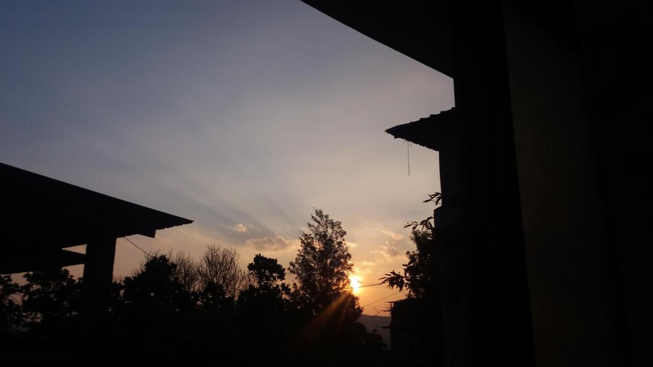 Trimurti Holiday Home Panchgani Eksteriør billede